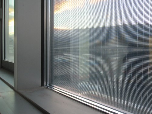 Detailansicht der Textur der halbtransparenten Module © Eurac Research