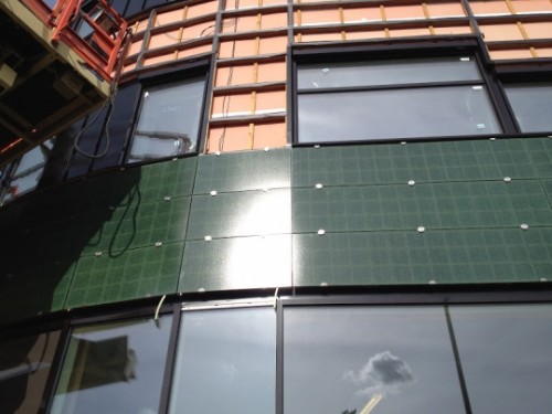 Mounting BIPV modules on a curved section © FUSen