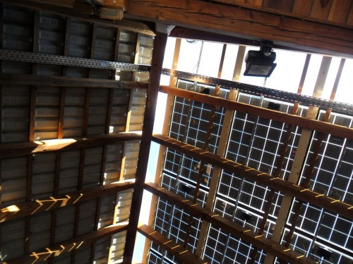 Die tragende Holzstruktur der BIPV-Anlage © Ing. Studio Blasbichler Srl