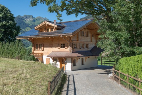 MegaSlate-Alpin Gstaad (CH)